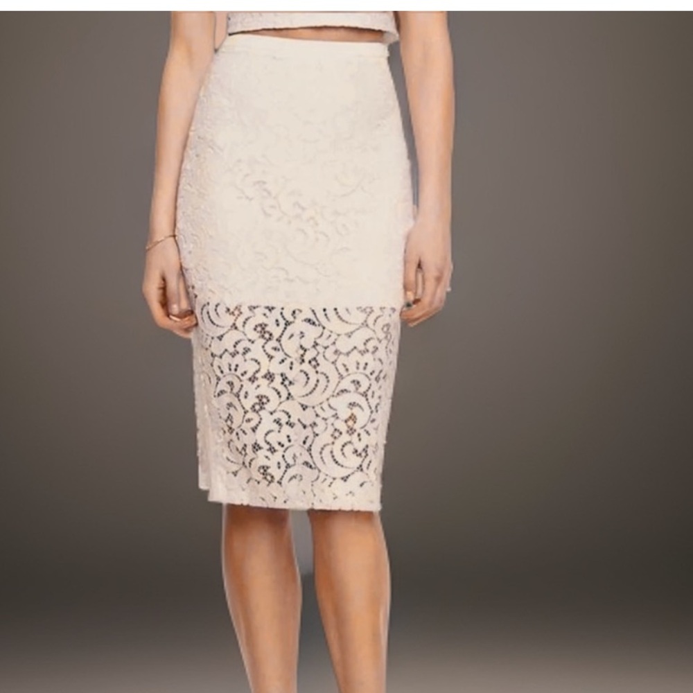 Express Crochet High Waist Lace Knee Length Pencil Midi Skirt Ivory Size XS